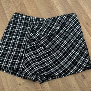 Plaid skort